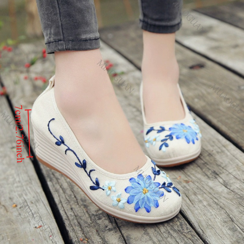 Vintage Fashion Heels - Embroidered Women Comfort Wedge Platform Shoes